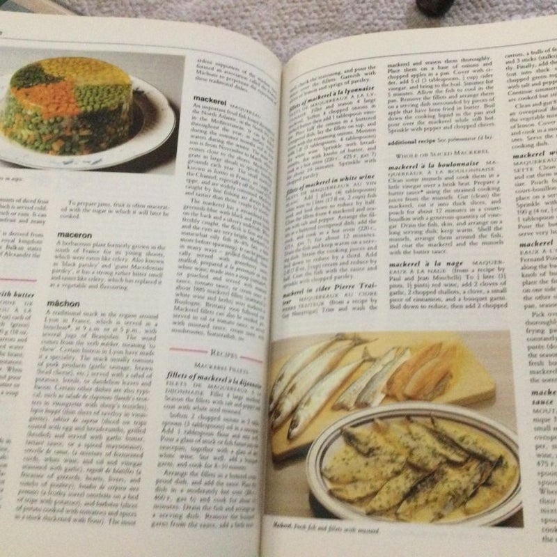 Larousse Gastronomique Cookbook 