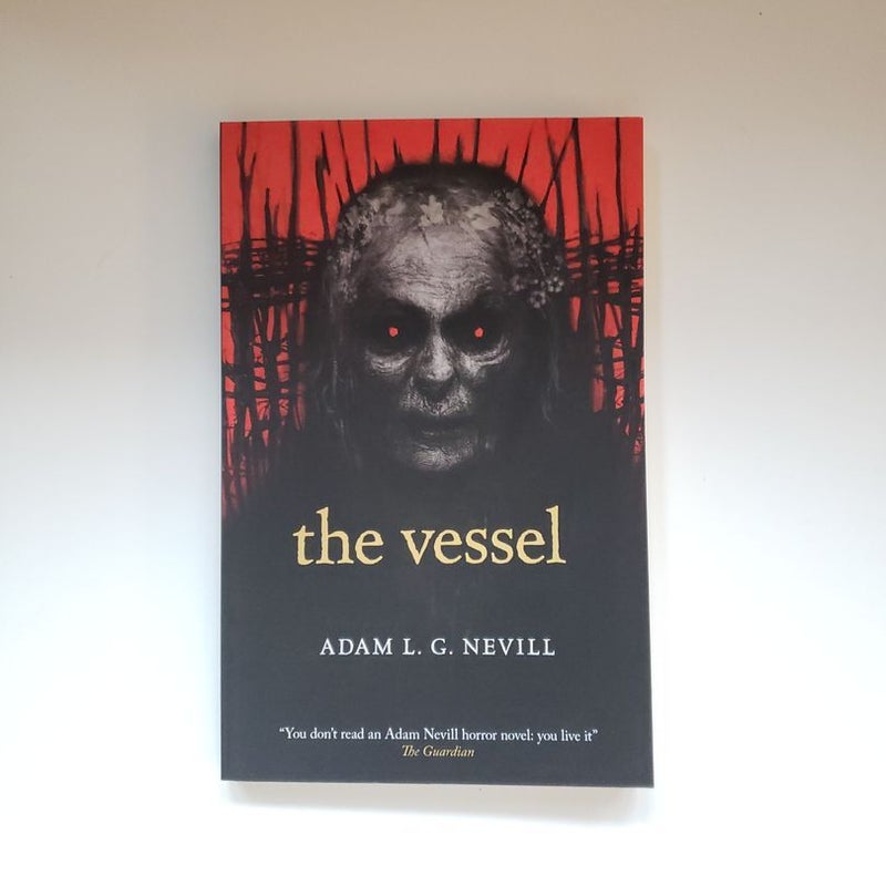 The Vessel by Adam Nevill, Paperback Pangobooks