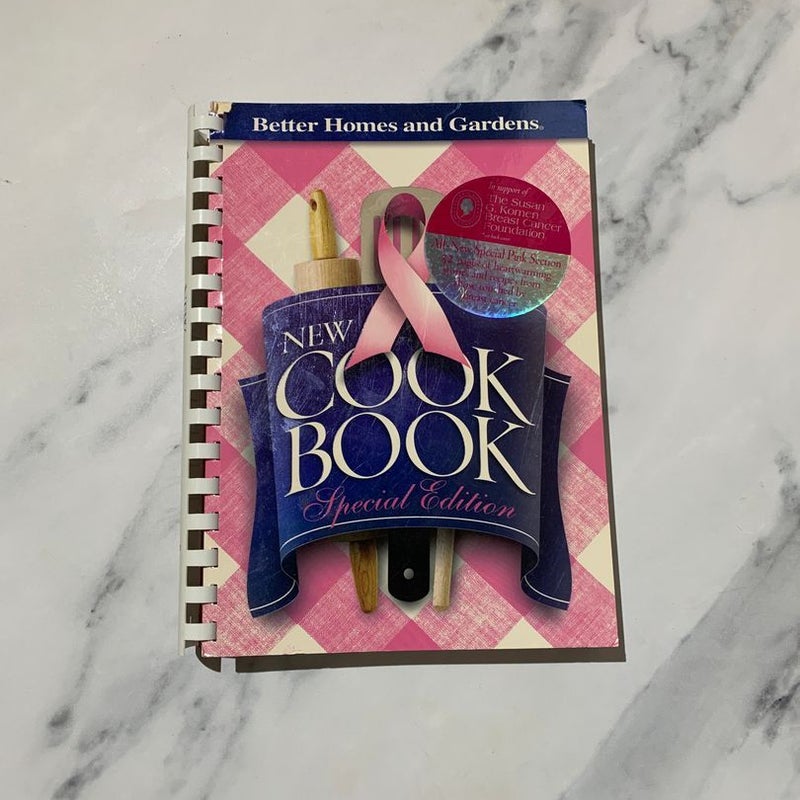 Better Homes and Gardens New Cook Book: Pink Plaid