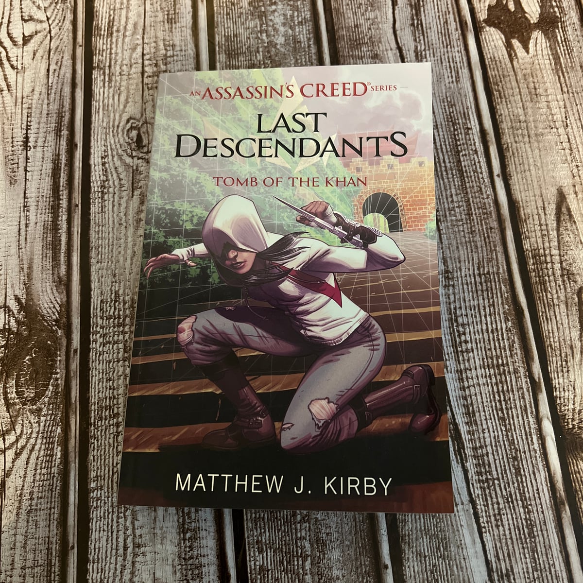 The Last Descendants by Matthew J. Kirby, Paperback | Pangobooks