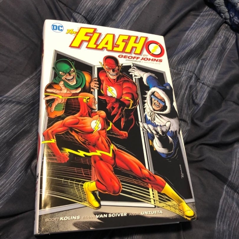 DC Comics THE hotsell FLASH OMNIBUS Volume 1