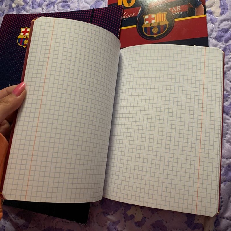 MESSI NOTEBOOK & FOLDER SET! ⚽️
