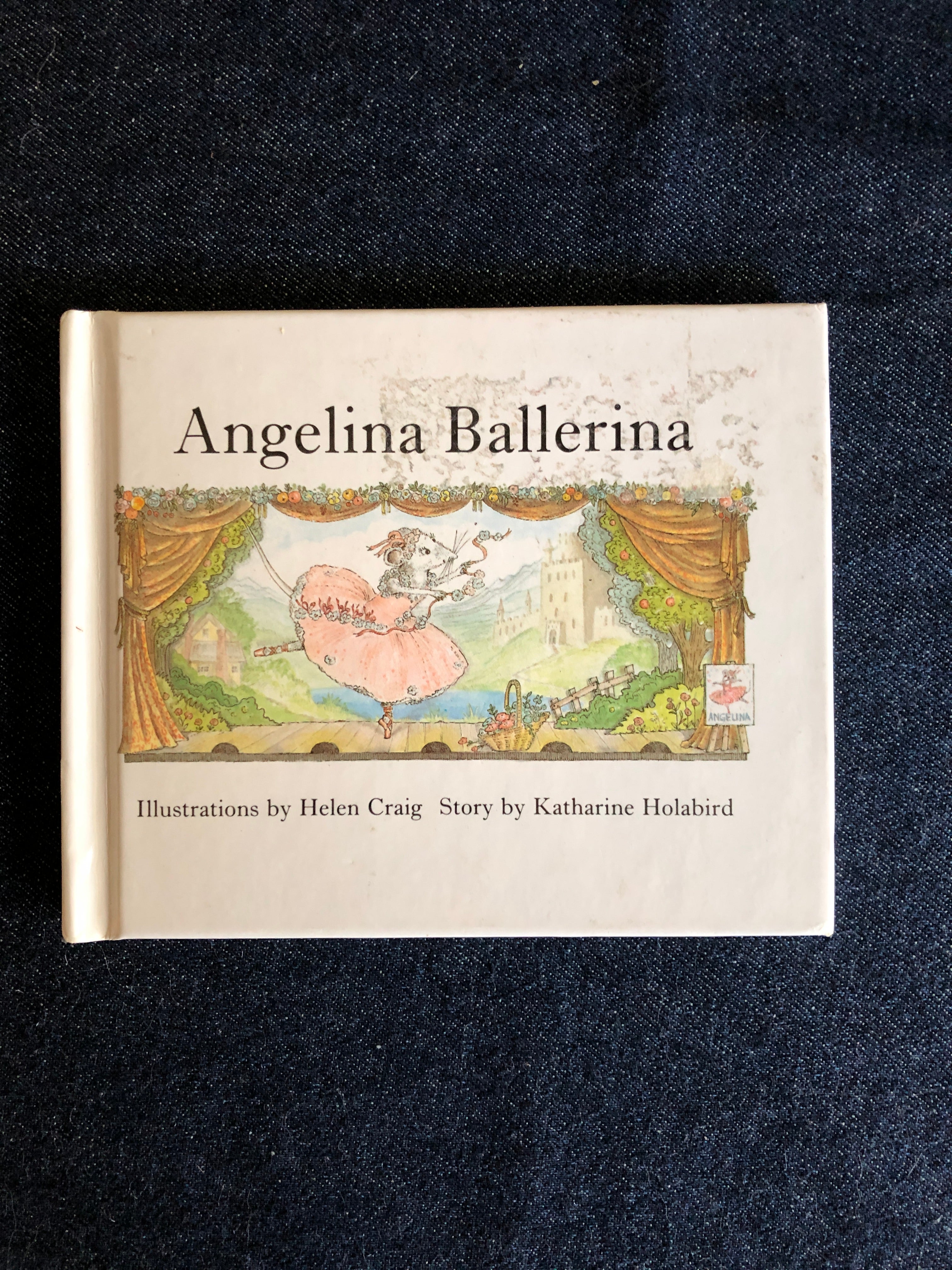 Angelina Ballerina