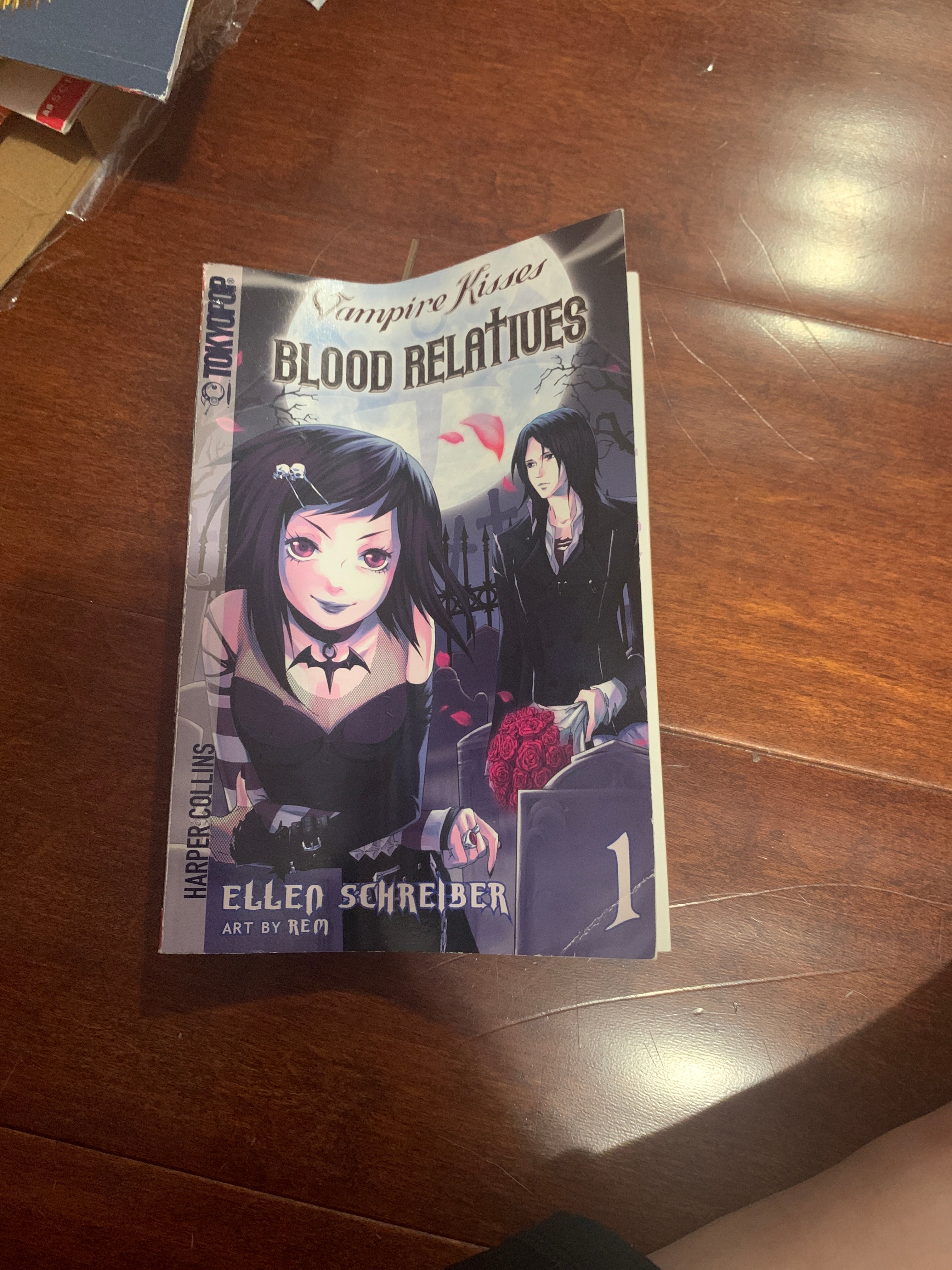 Vampire Kisses: Blood Relatives, Volume I