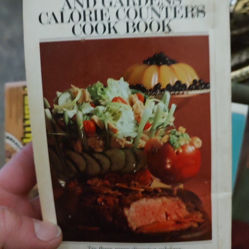 Better Homes and Gardens Calorie Counter's Cookbook