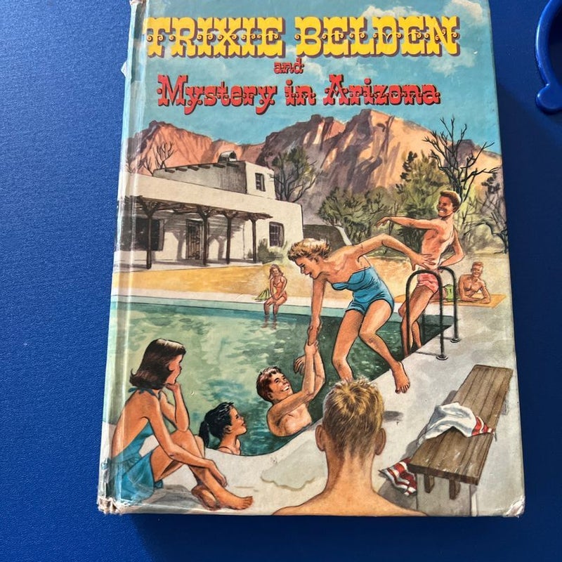 Trixie Belden and Mystery in Arizona 