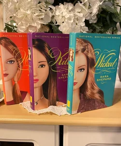 1st Ed A Pretty Little Liars Series