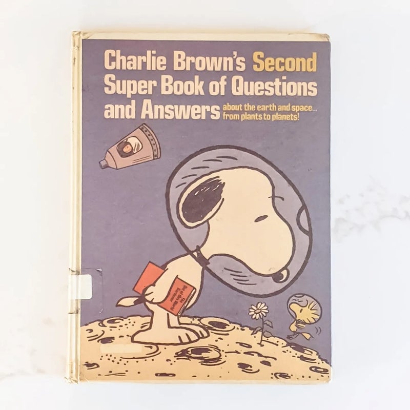 Charlie Brown's Second Super Book of Questions and Answers ©1977
