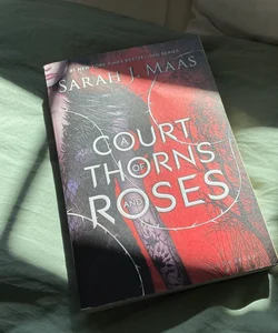 A Court of Thorns and Roses (ORIGINAL COVERS) 