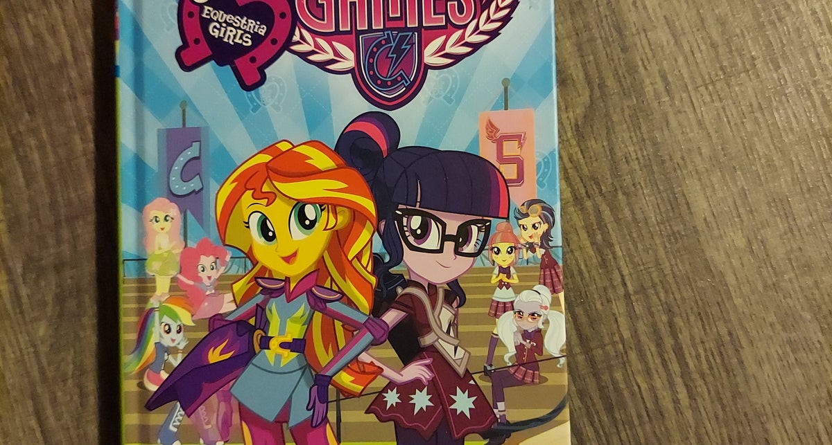 My Little Pony Equestria Girls  My Little Pony Friendship is