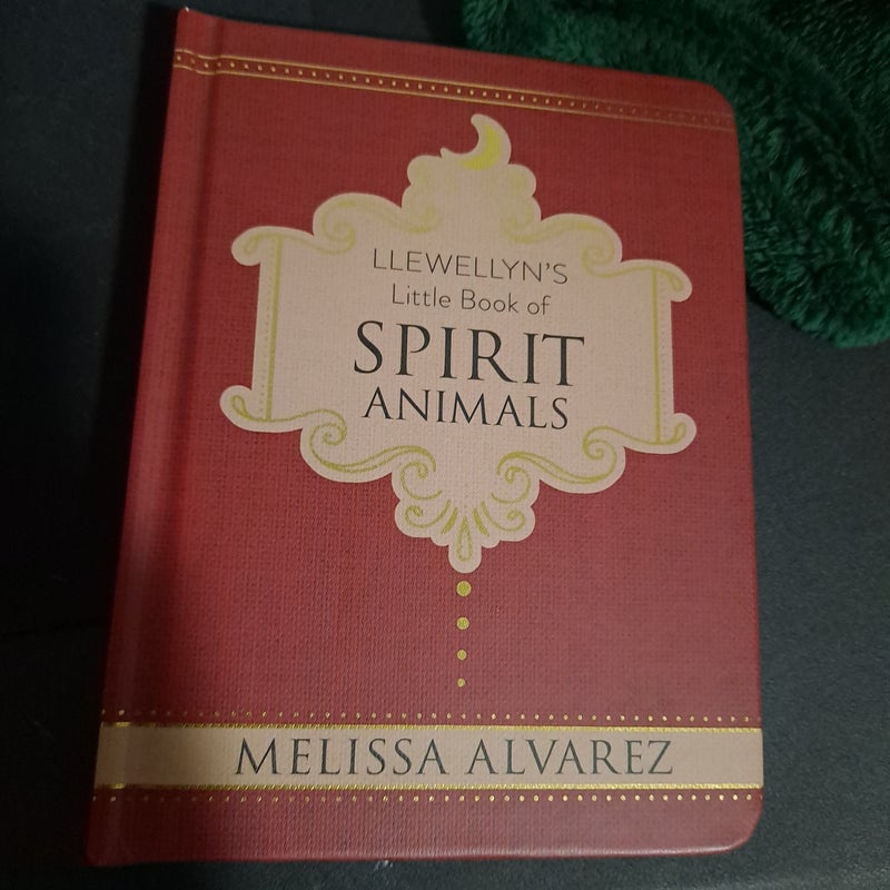 Llewellyn's Little Book of Spirit Animals