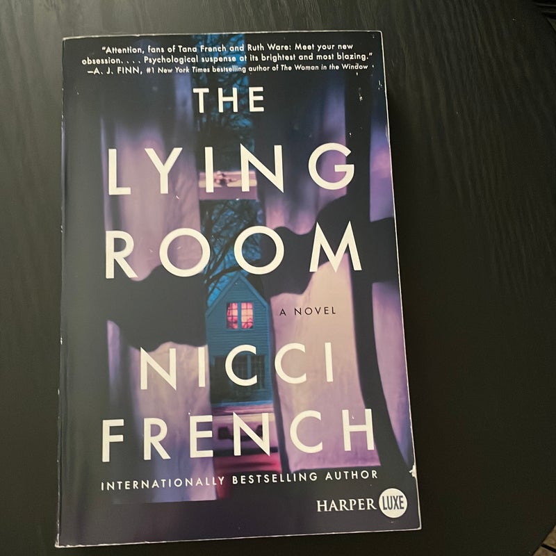 The Lying Room (large print)