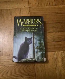 warrior cats Bluestar with moth