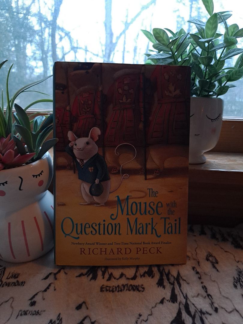 The Mouse with the Question Mark Tail