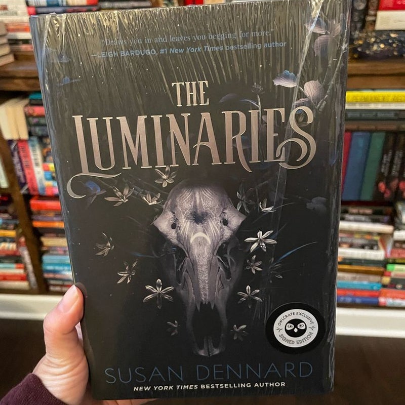 Signed sealed sprayed edges Owlcrate special edition - The Luminaries