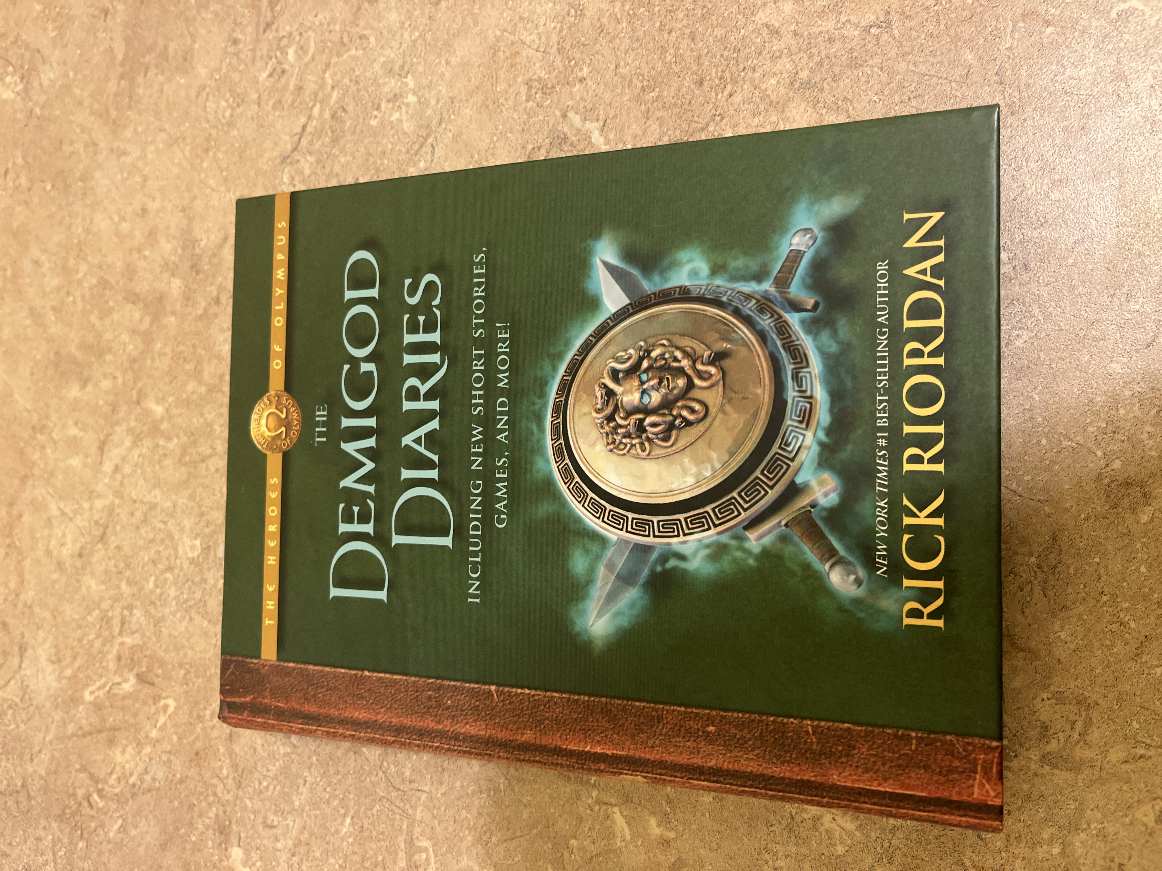 The Heroes of Olympus the Demigod Diaries (the Heroes of Olympus, Book 2)