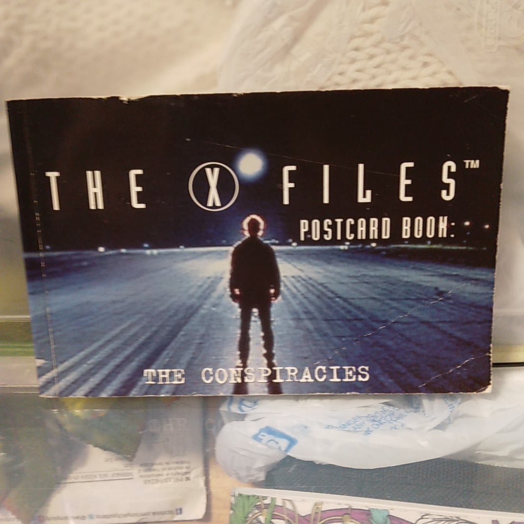 X-Files Postcard Book