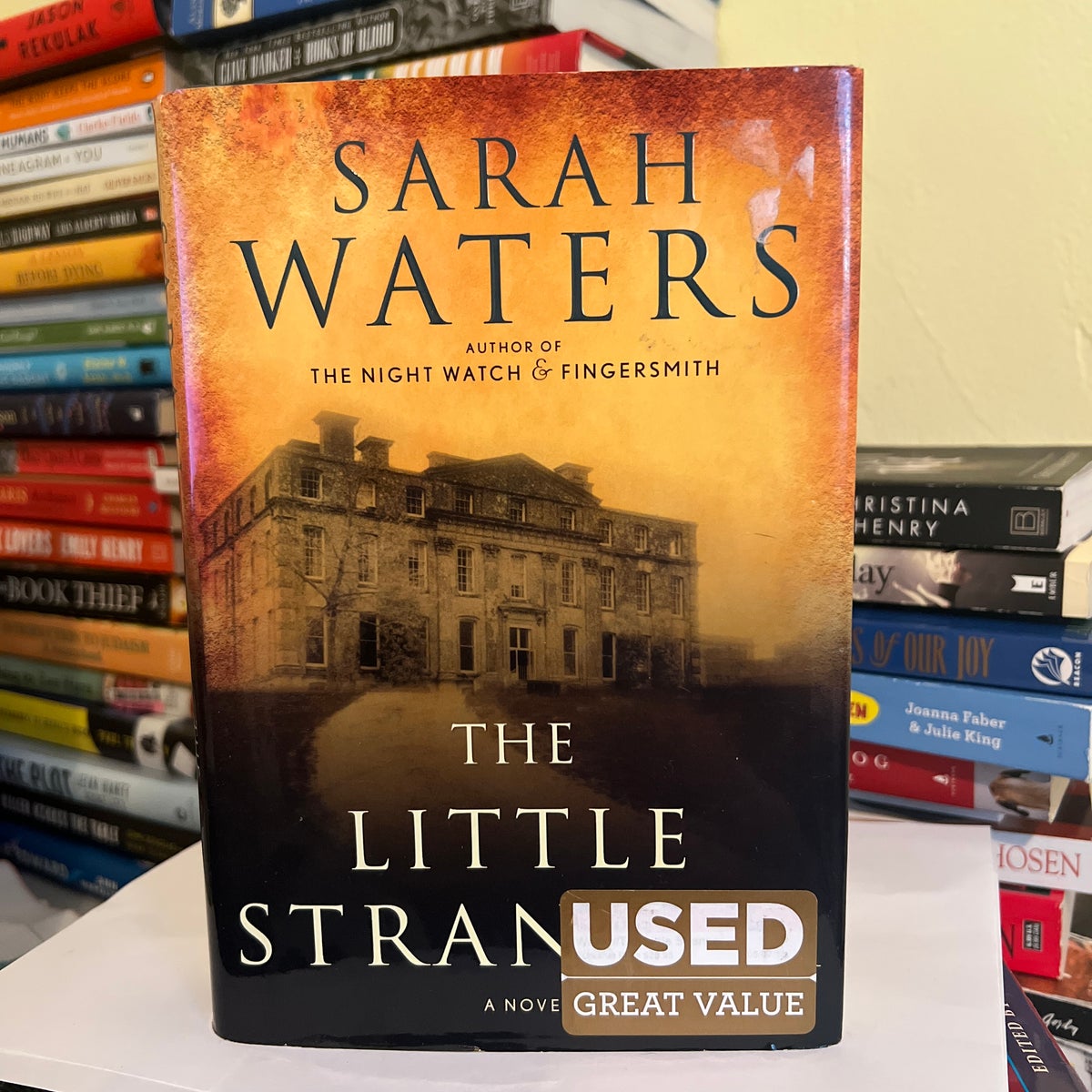 The Little Stranger by Sarah Waters, Hardcover Pangobooks