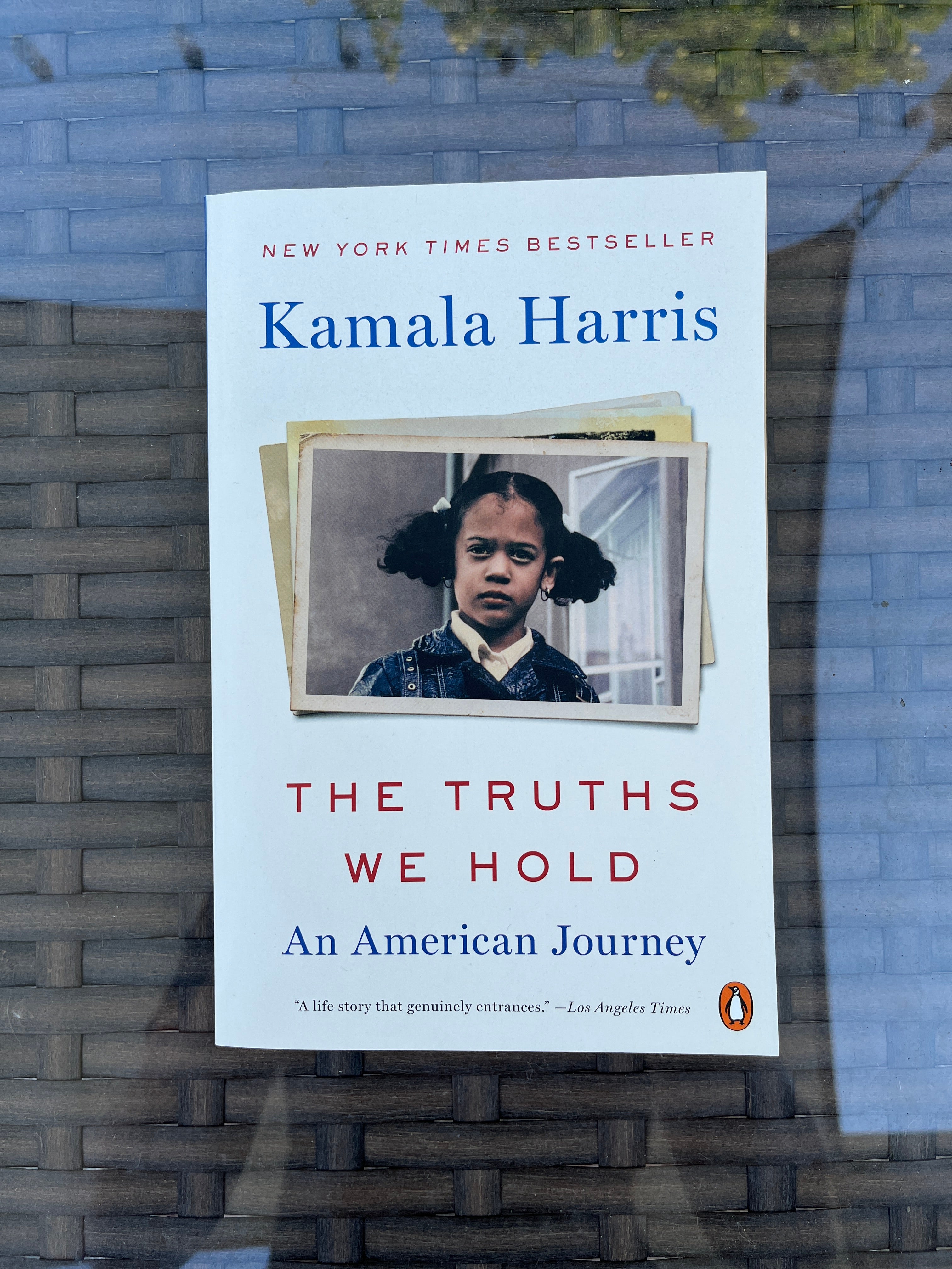 The Truths We Hold By Kamala Harris, Paperback | Pangobooks