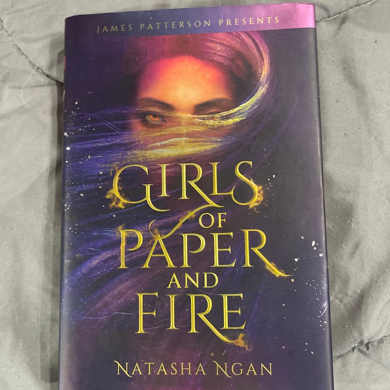Girls of paper and fire 