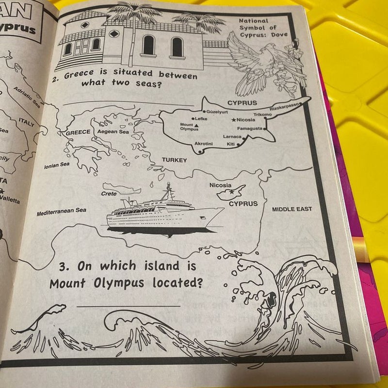 Maps to color and learn USA & Europe