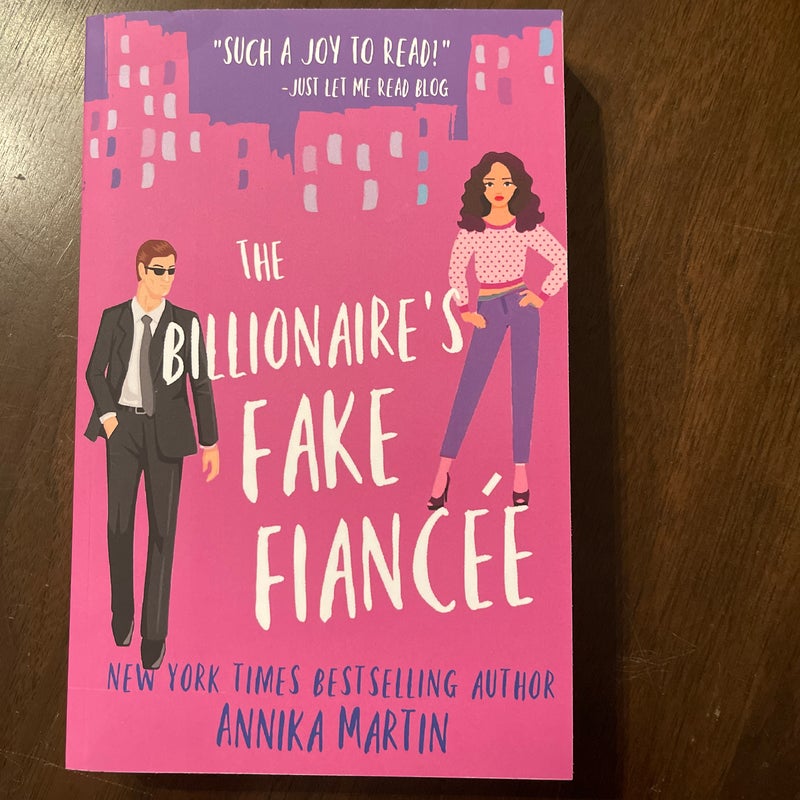 The Billionaire's Fake Fiancée