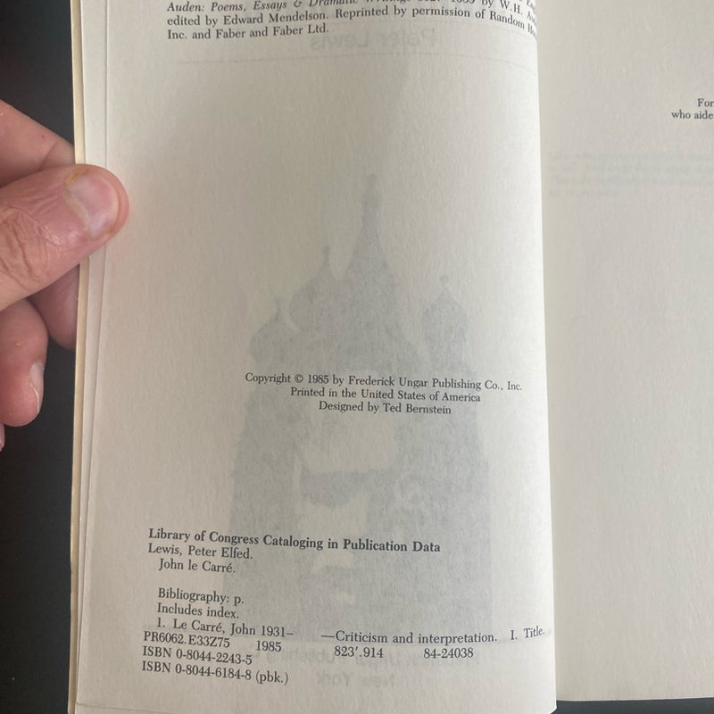 John le  Carre     10041