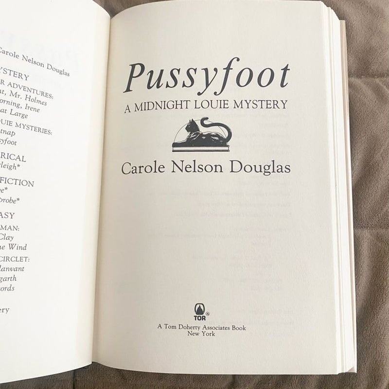 Pussyfoot 3331