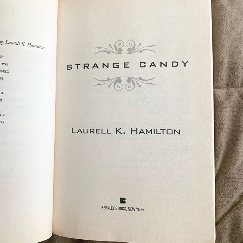 Strange Candy 10304