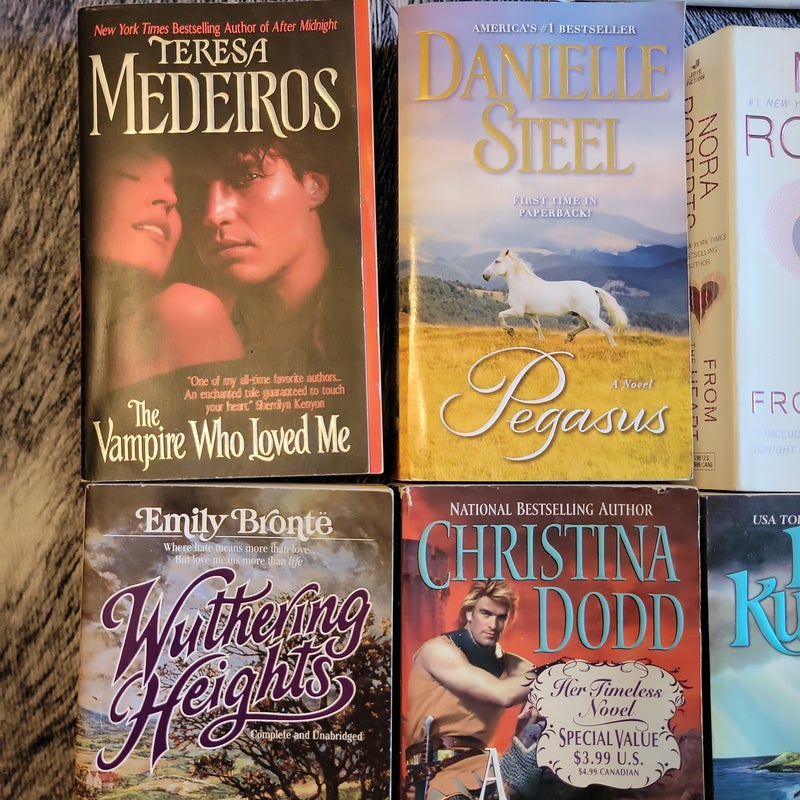 Random Paperback Lot of 10 Lot #15