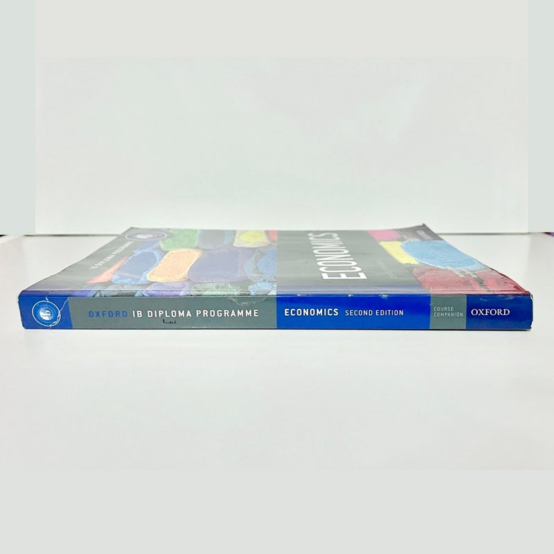 IB Economics Course Book: 2nd Edition