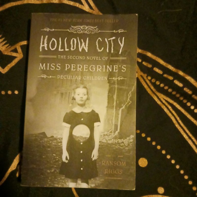 Hollow City