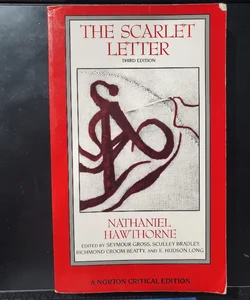 The Scarlet Letter [Norton Critical Edition]
