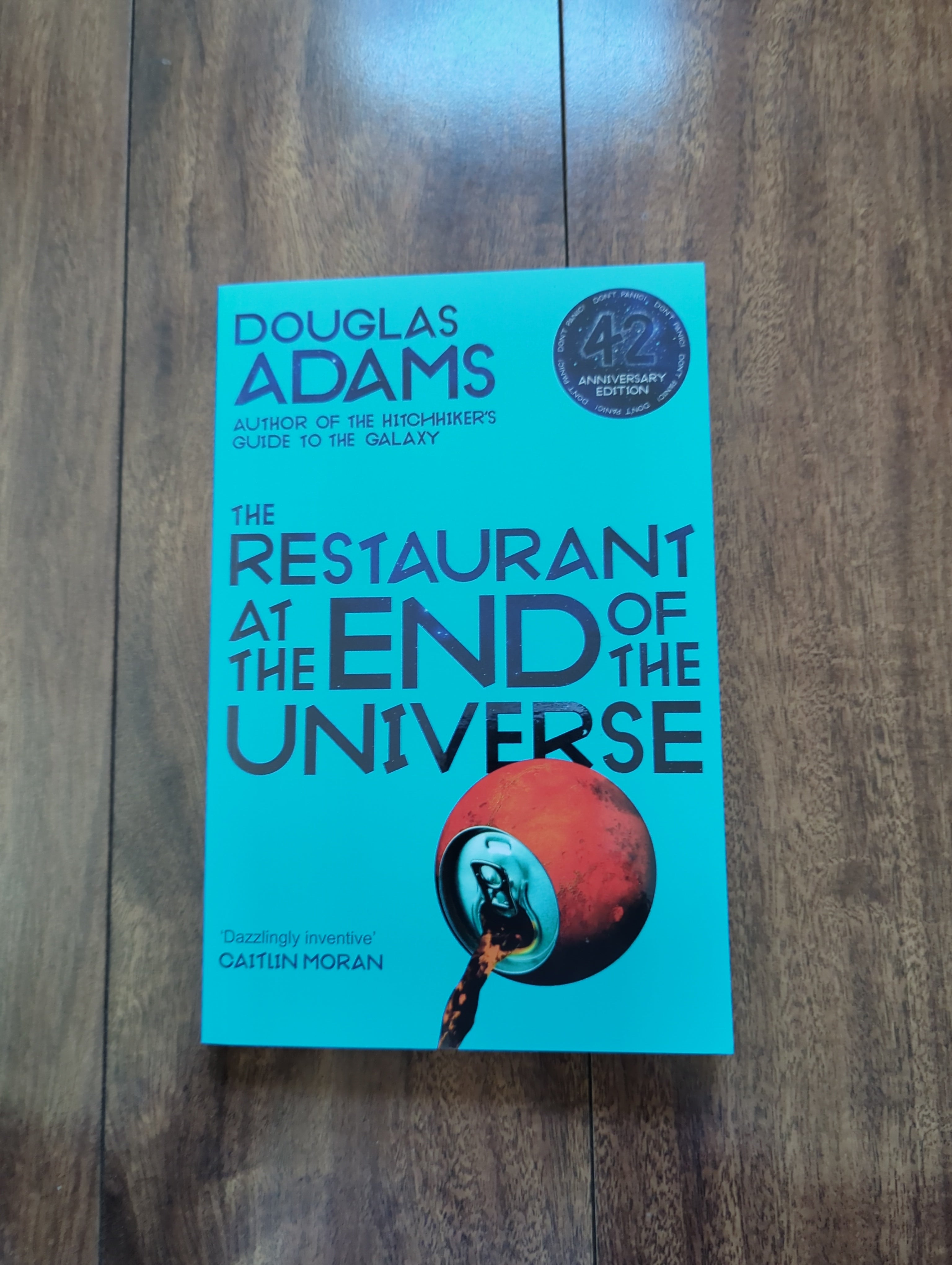 The Restaurant at the End of the Universe: Hitchhiker's Guide to the Galaxy Book 2