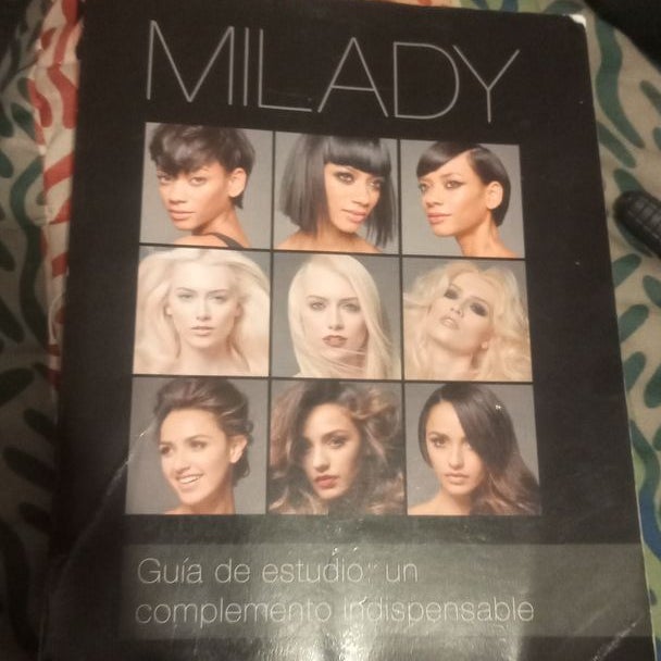 Spanish Translated Study Guide: the Essential Companion for Milady Standard Cosmetology