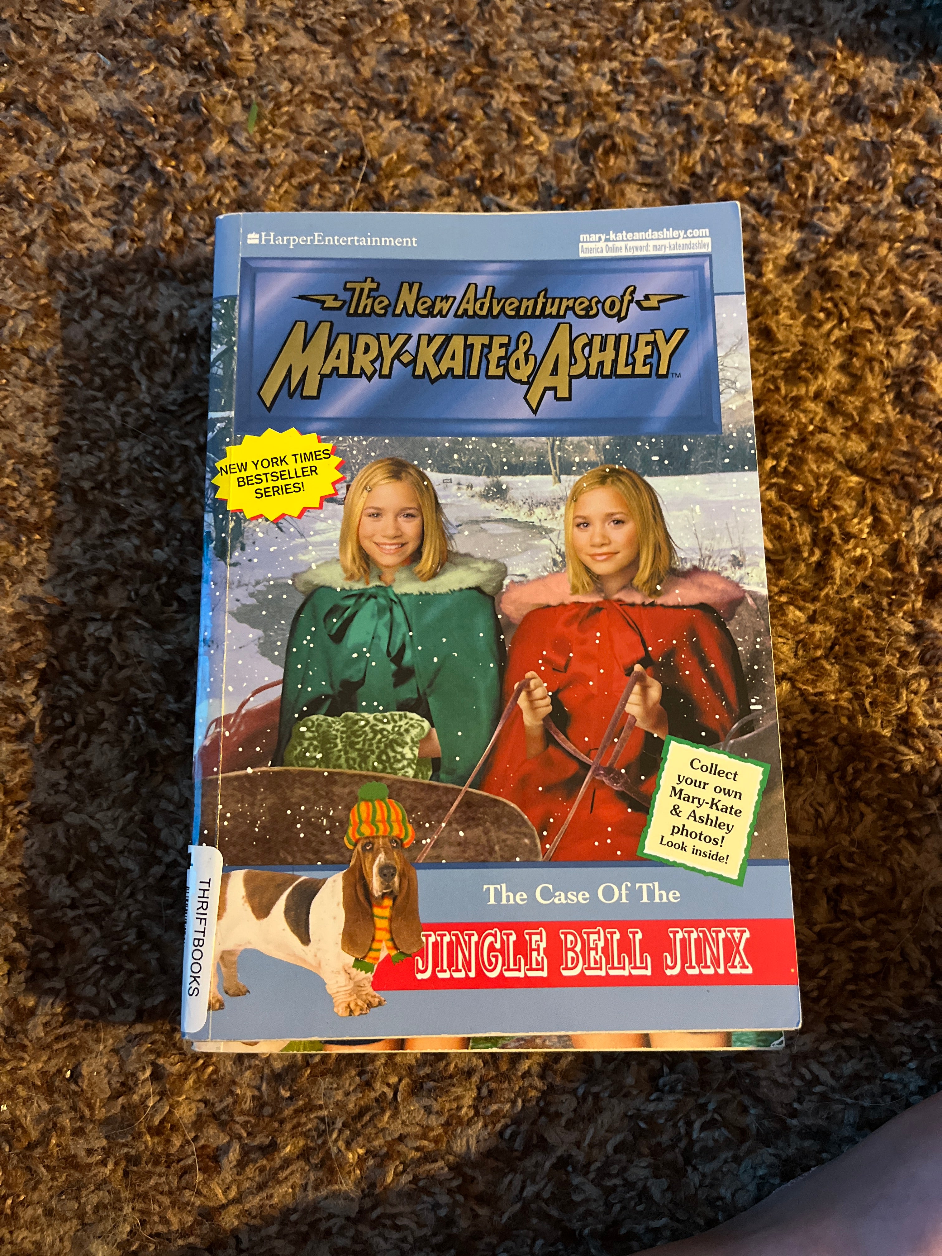 New Adventures of Mary-Kate and Ashley #26: the Case of the Jingle Bell Jinx
