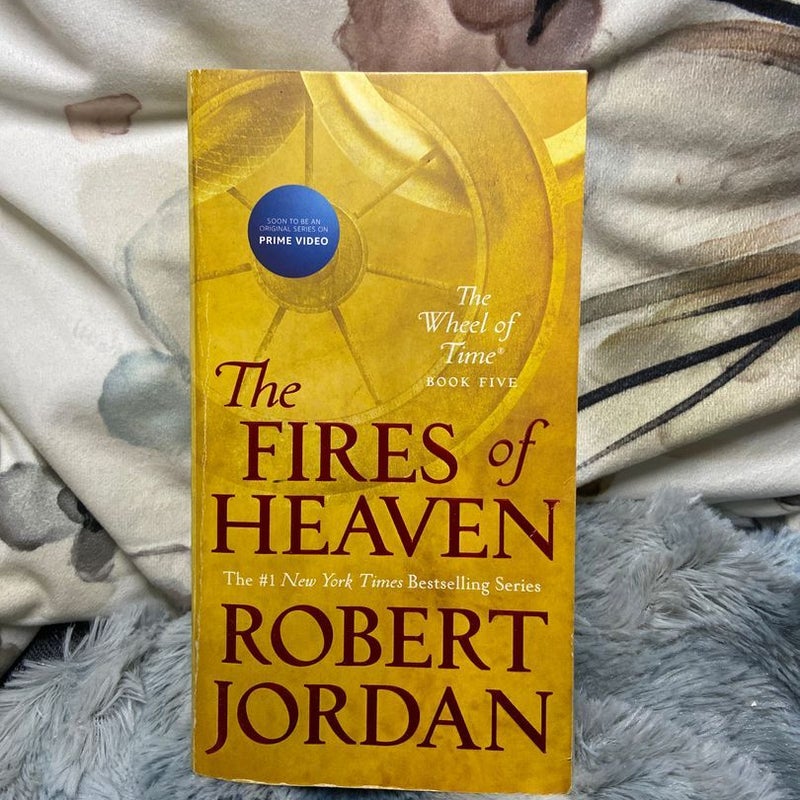 The Fires of Heaven by Robert Jordan, Paperback Pangobooks