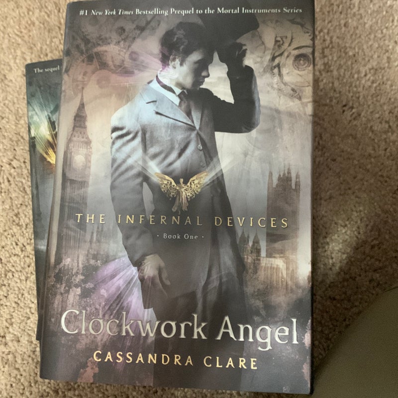 Clockwork Angel (the infernal devices book one #1)