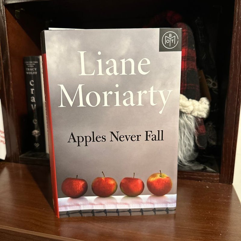 Apples Never Fall