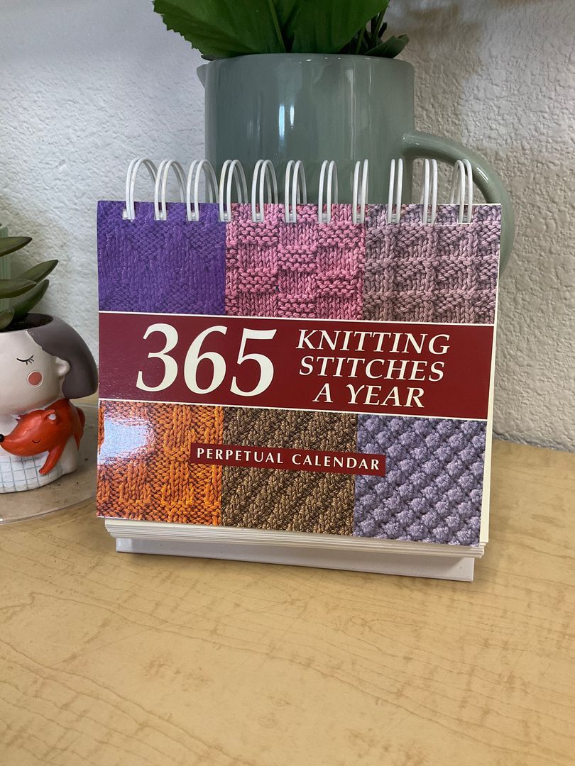 365 Knitting Stitches a Year
