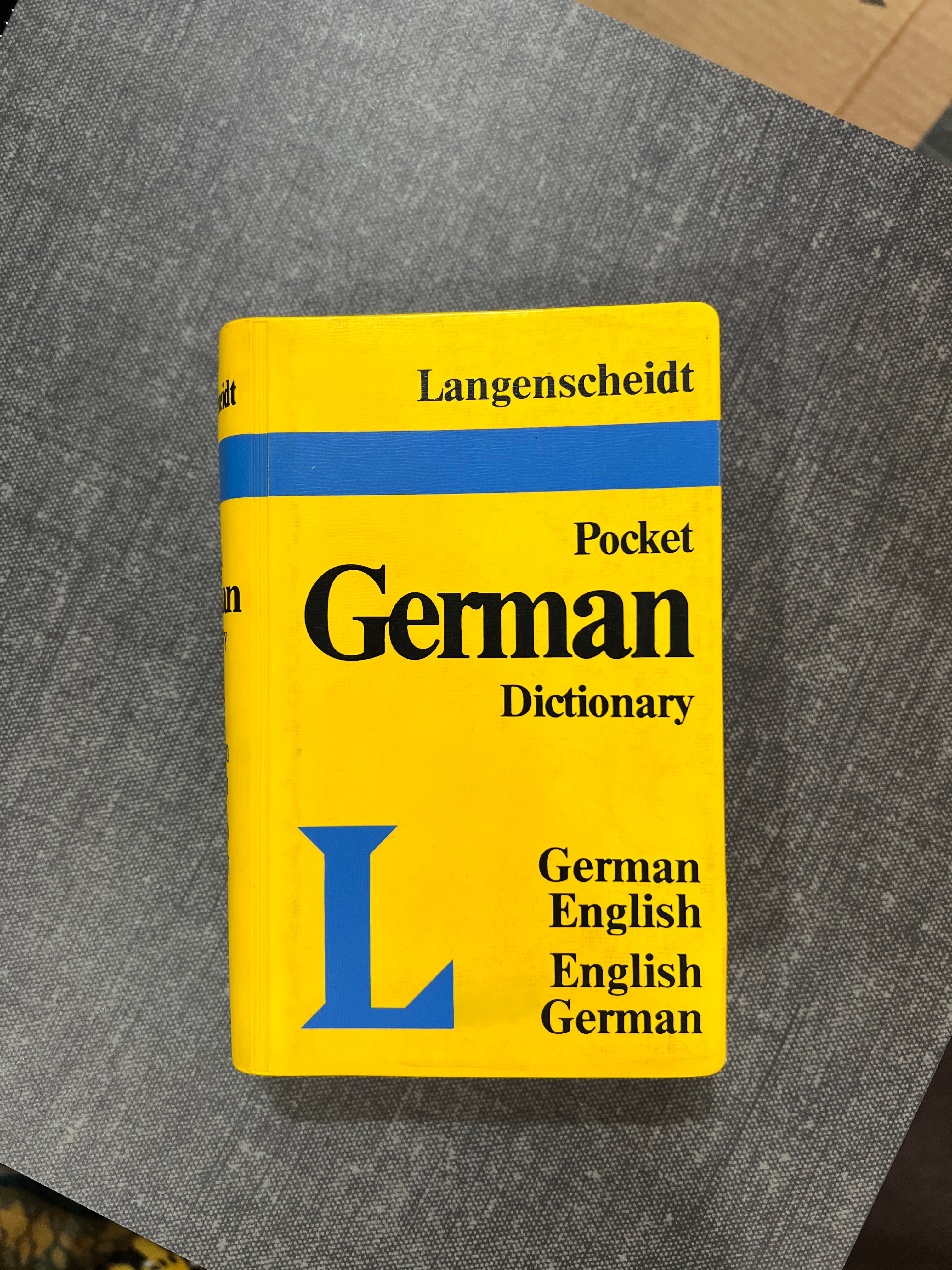 Langenscheidt's Pocket German Dictionary