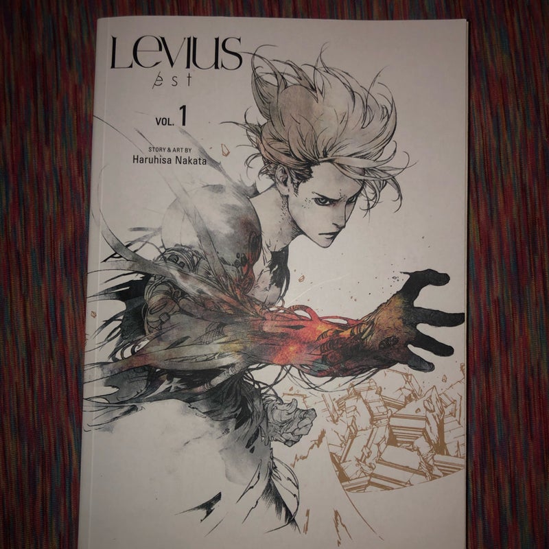 Levius/est, Vol. 1