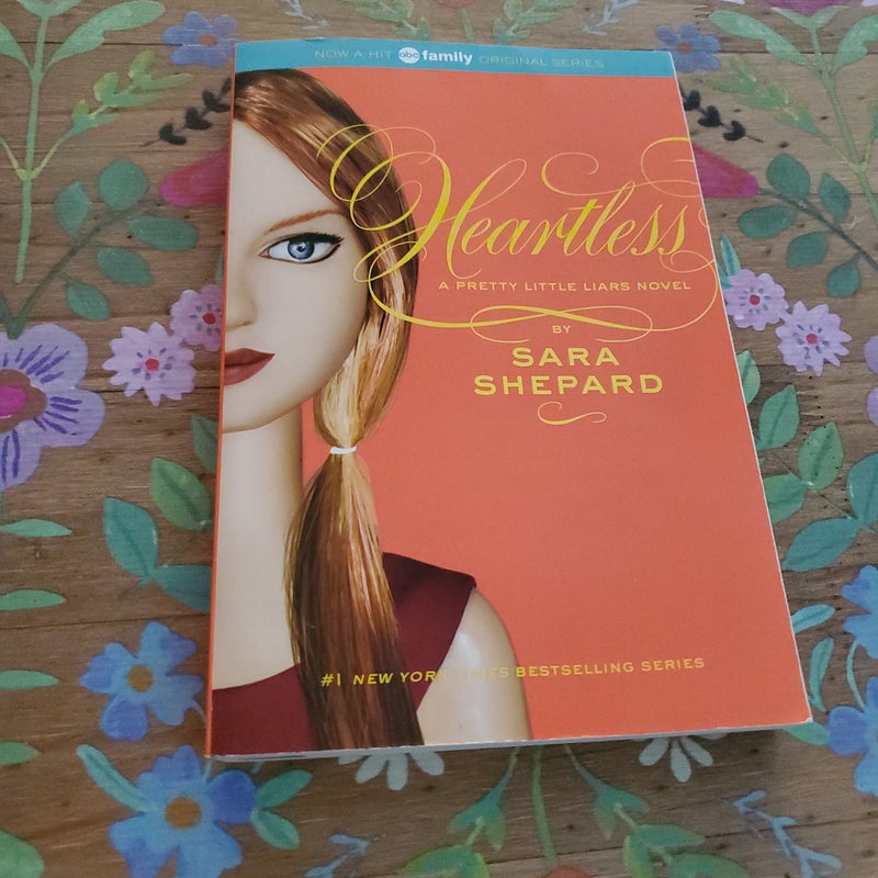 Pretty Little Liars #7: Heartless