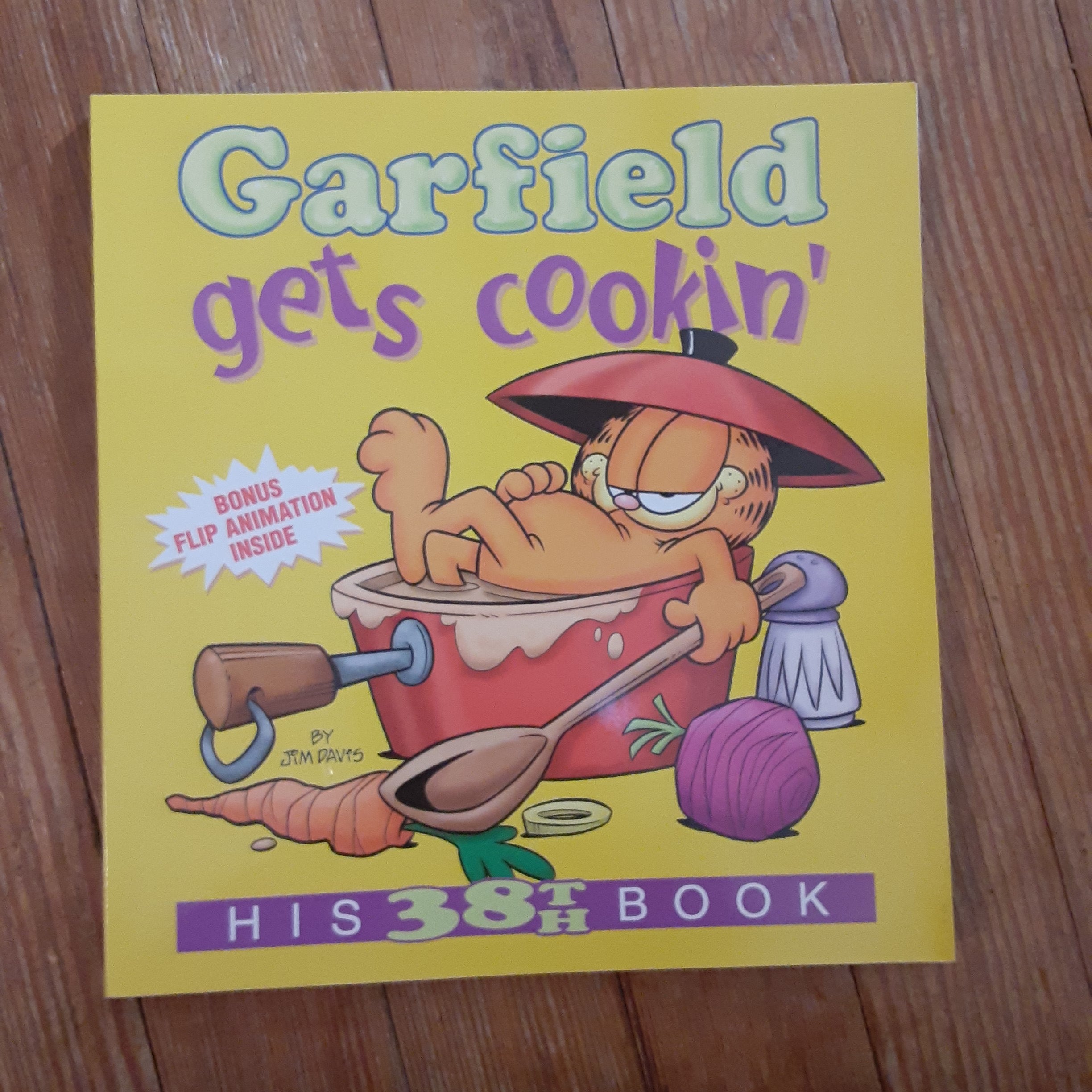 Paperback　by　Davis,　Cookin'　Jim　Gets　Garfield　Pangobooks
