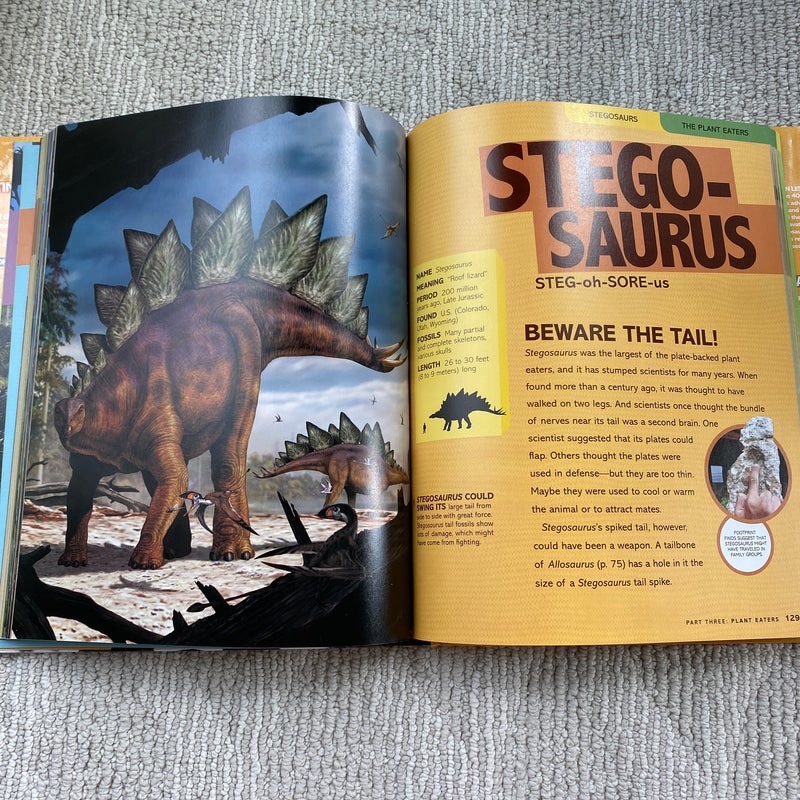 National Geographic Kids Ultimate Dinopedia