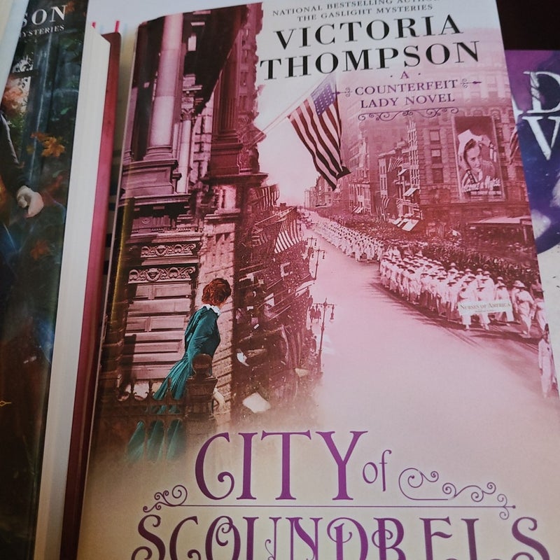 The Victoria Thompson bundle! +gift