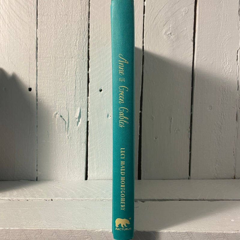 Anne of Green Gables Cloth Bound Edition 