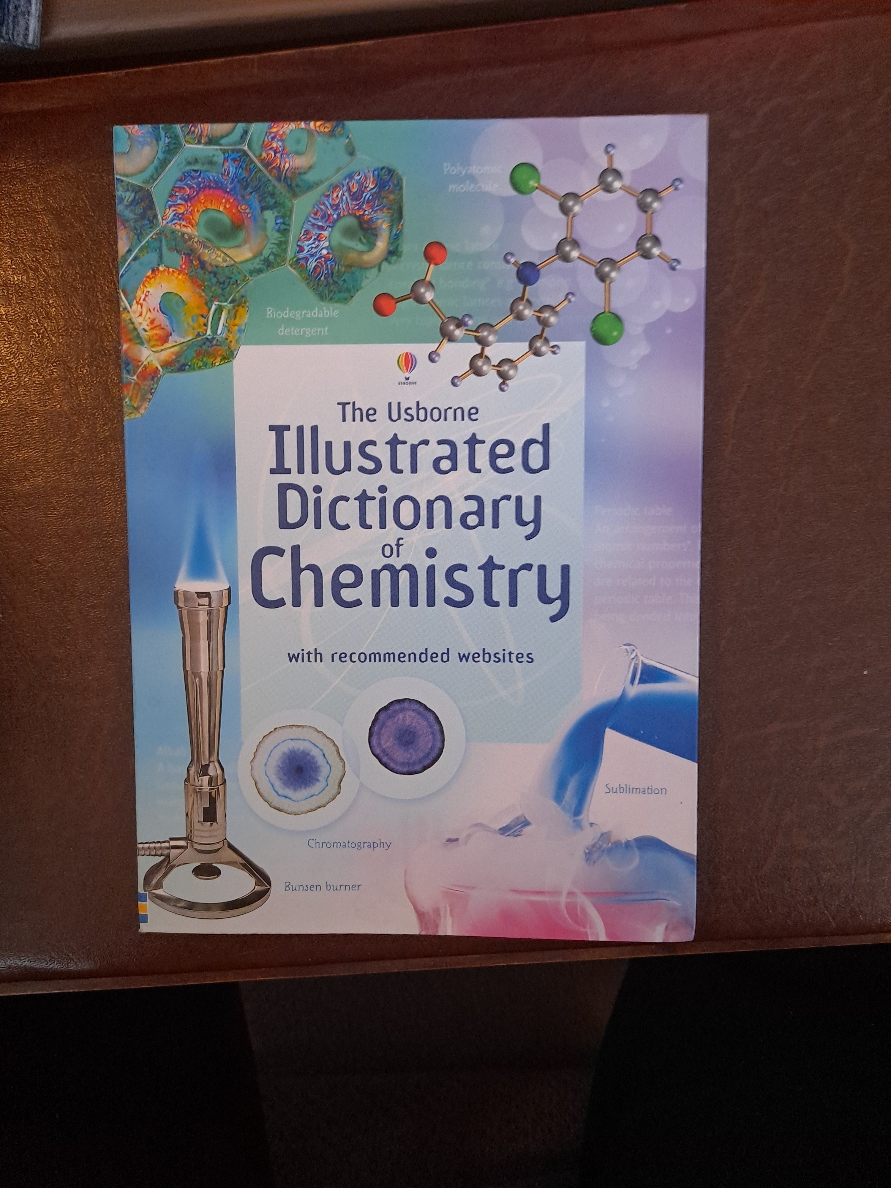 Illustrated Dictionary of Chemistry