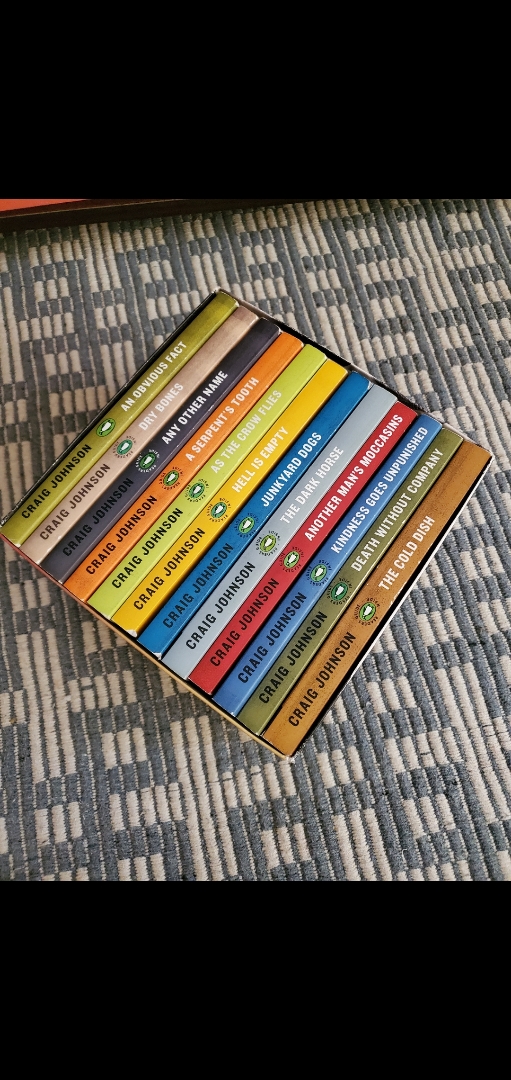 The Longmire Mystery Series Boxed Set Volumes 1-12