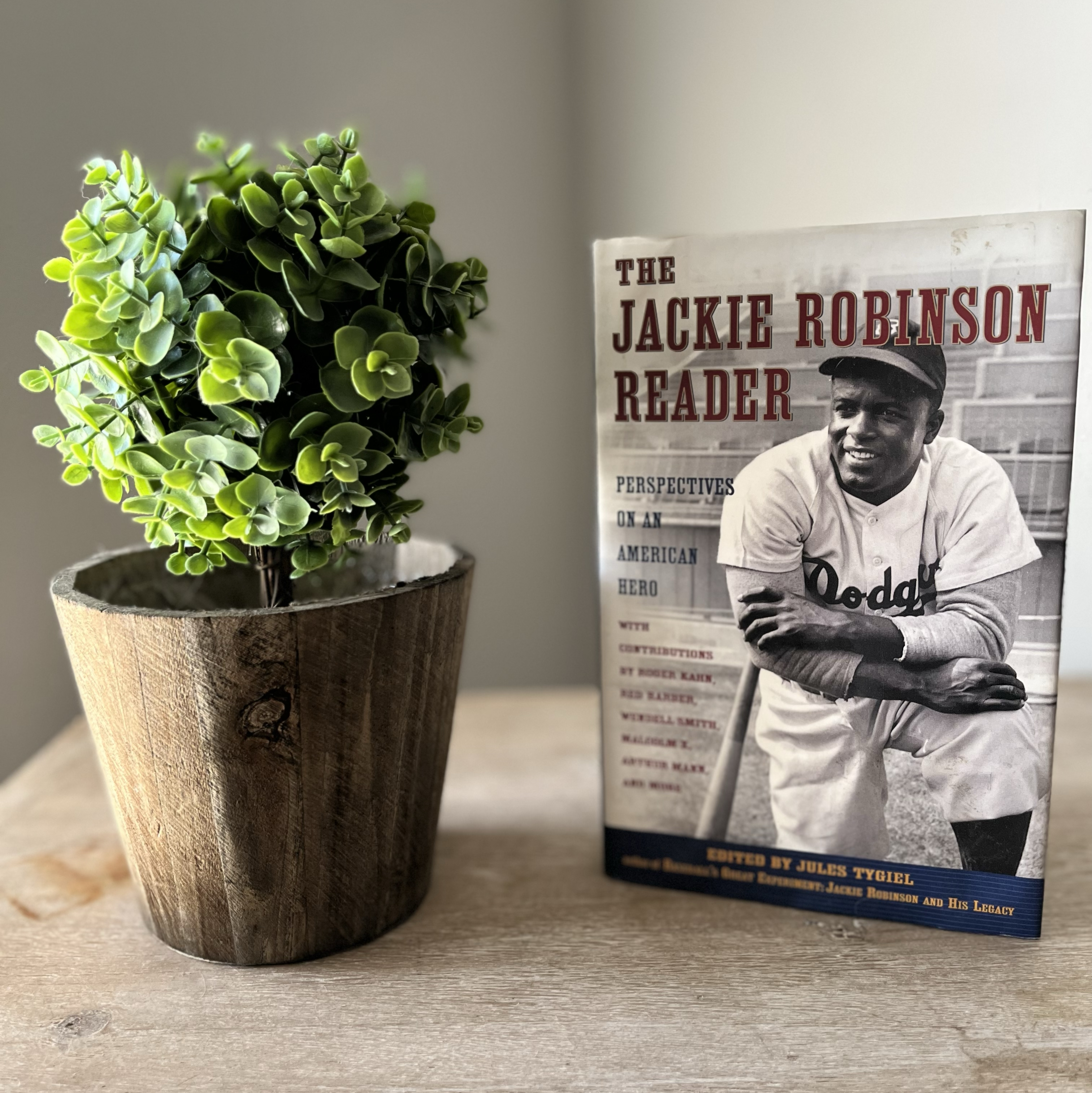 The Jackie Robinson Reader